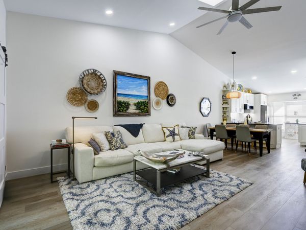 10976 SE Sea Pines Circle, Hobe Sound, FL 33455