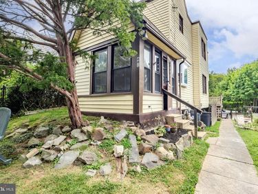 601 GEORGES LANE, ARDMORE, PA 19003