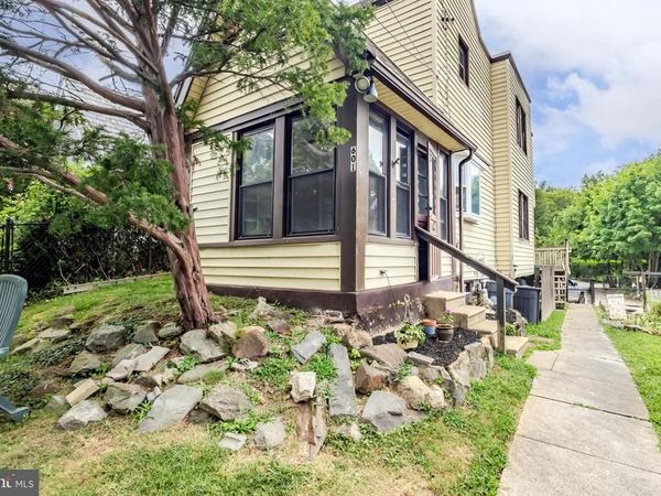 601 GEORGES LANE, ARDMORE, PA 19003