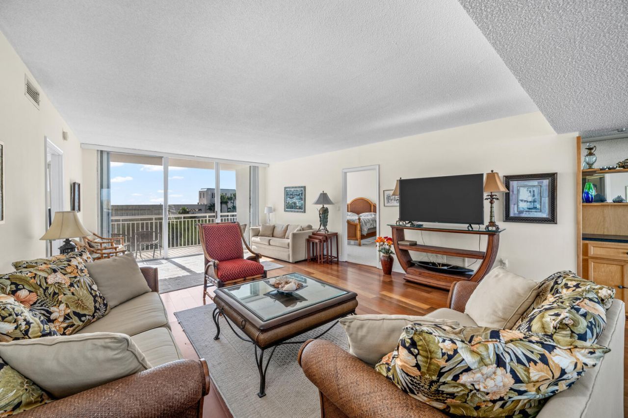 2780 S Ocean Boulevard, Unit 612, Palm Beach, FL 33480 Photo