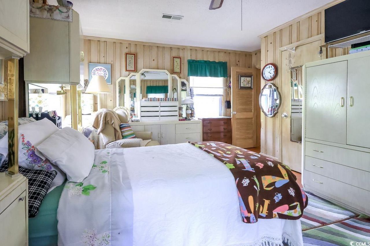 404 13th Ave. S Photo 10