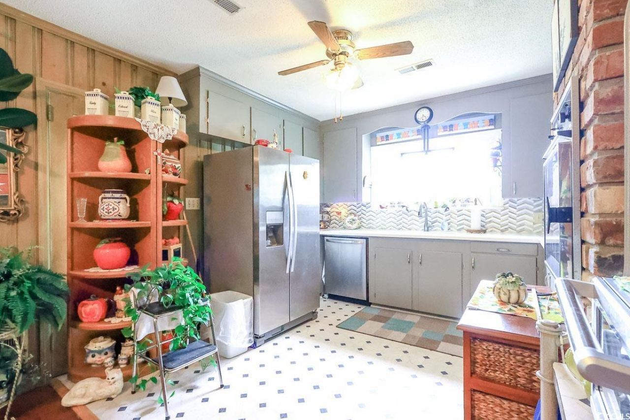 404 13th Ave. S Photo 8