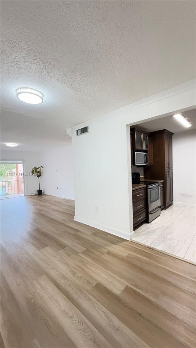 7121 Miami Lakes Dr, Unit Q8, Miami Lakes, FL 33014 Photo