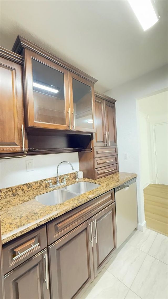 7121 Miami Lakes Dr, Unit Q8, Miami Lakes, FL 33014 Photo