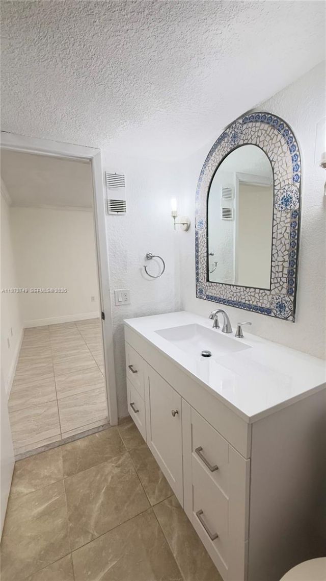 7121 Miami Lakes Dr, Unit Q8, Miami Lakes, FL 33014 Photo