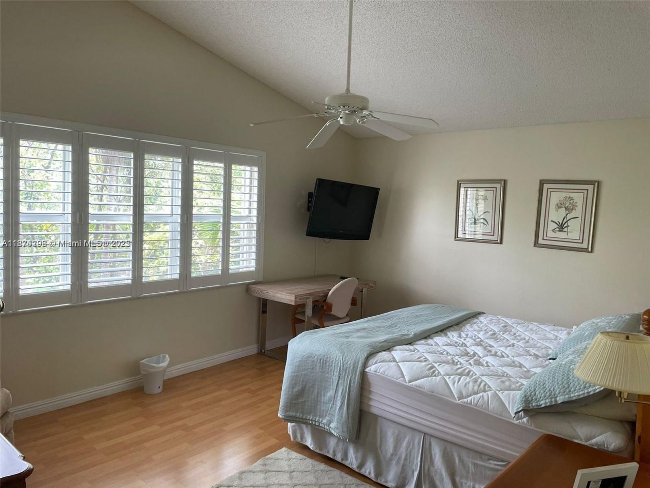 1095 Weeping Willow Way, Hollywood, FL 33019 Photo