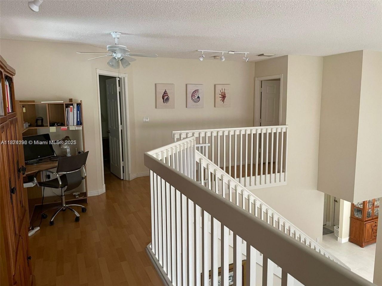 1095 Weeping Willow Way, Hollywood, FL 33019 Photo