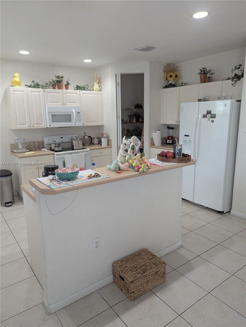 8496 SW 29th St, Unit 104, Miramar, FL 33025 Photo