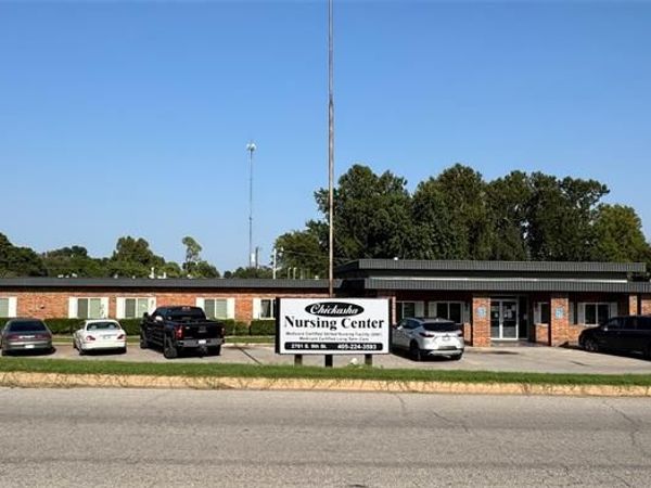 2701 S 9th Street, Chickasha, OK 73018