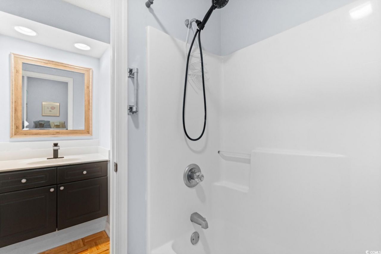 4420 East Port Blvd. Photo 24