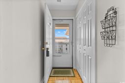 4420 East Port Blvd. photo 4