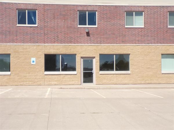 1405 N Elm St, Unit 104, West Liberty, IA 52776