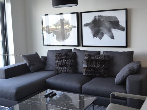 2960 NE 207th St, Unit 1204, Aventura, FL 33180