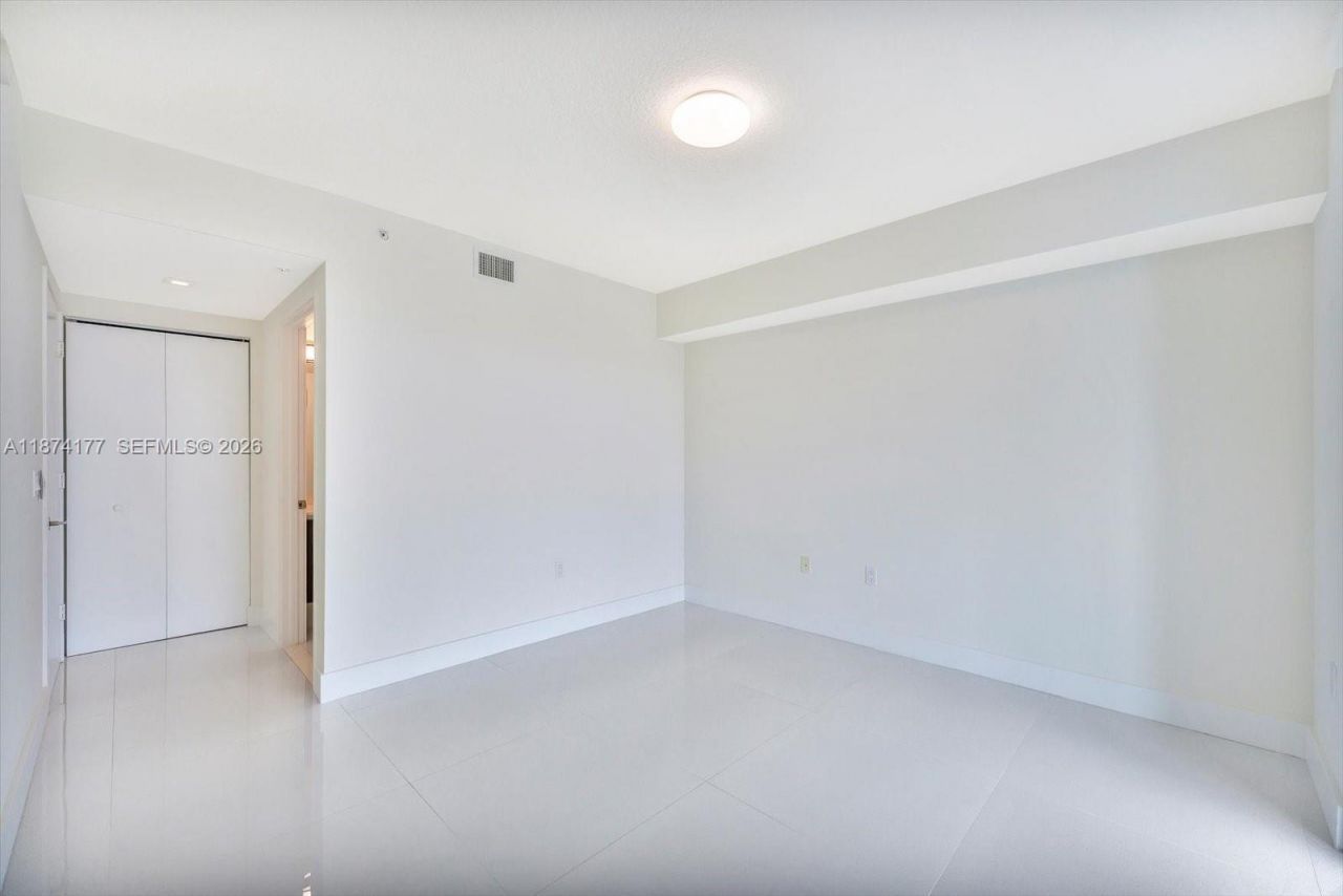 300 Sunny Isles Blvd, Unit 4-803, Sunny Isles Beach, FL 33160 Photo