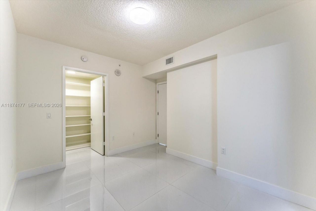 300 Sunny Isles Blvd, Unit 4-803, Sunny Isles Beach, FL 33160 Photo