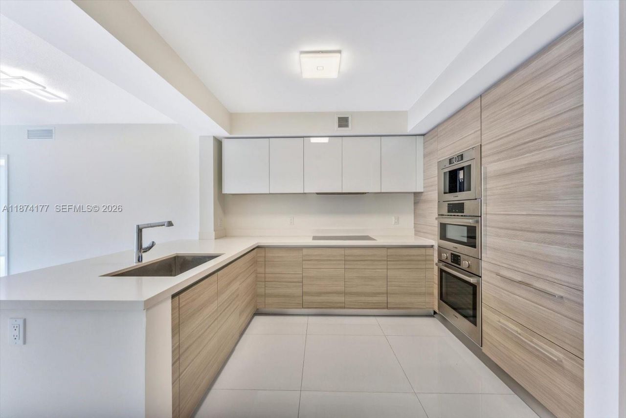 300 Sunny Isles Blvd, Unit 4-803, Sunny Isles Beach, FL 33160 Photo