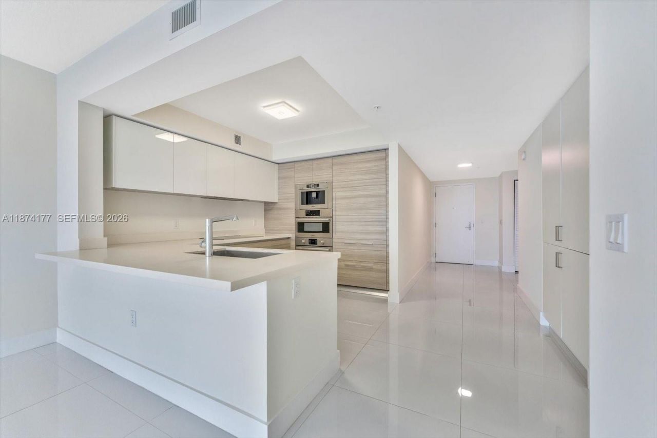 300 Sunny Isles Blvd, Unit 4-803, Sunny Isles Beach, FL 33160 Photo