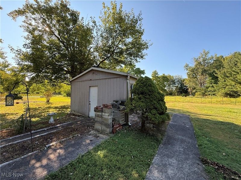1555 Sodom Hutchings Road NE, Vienna, OH 44473 Photo 40