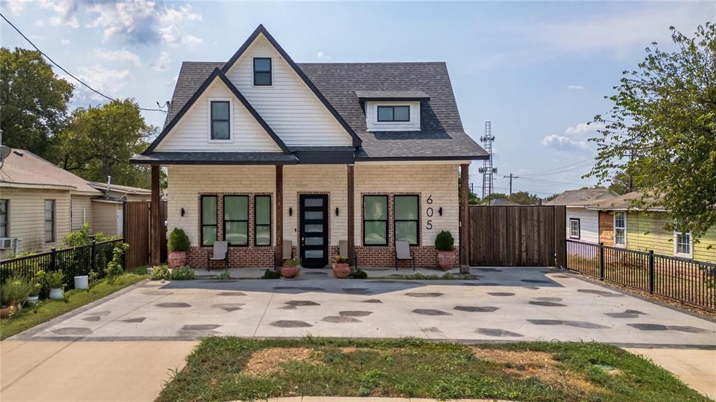 605 Archer Avenue, Cockrell Hill, TX 75211 Main Photo