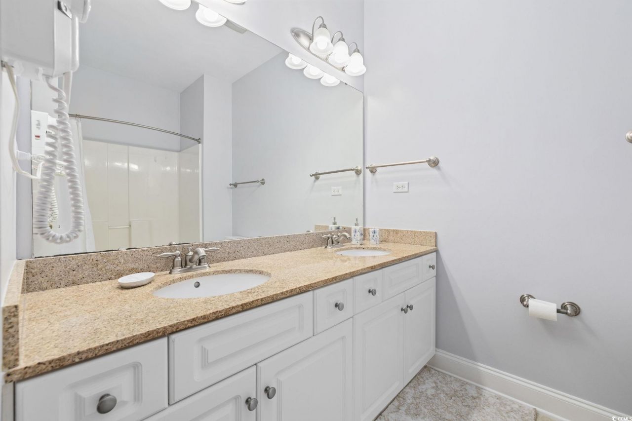 1033 World Tour Blvd. Photo 12