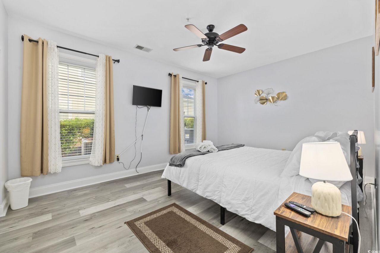 1033 World Tour Blvd. Photo 14