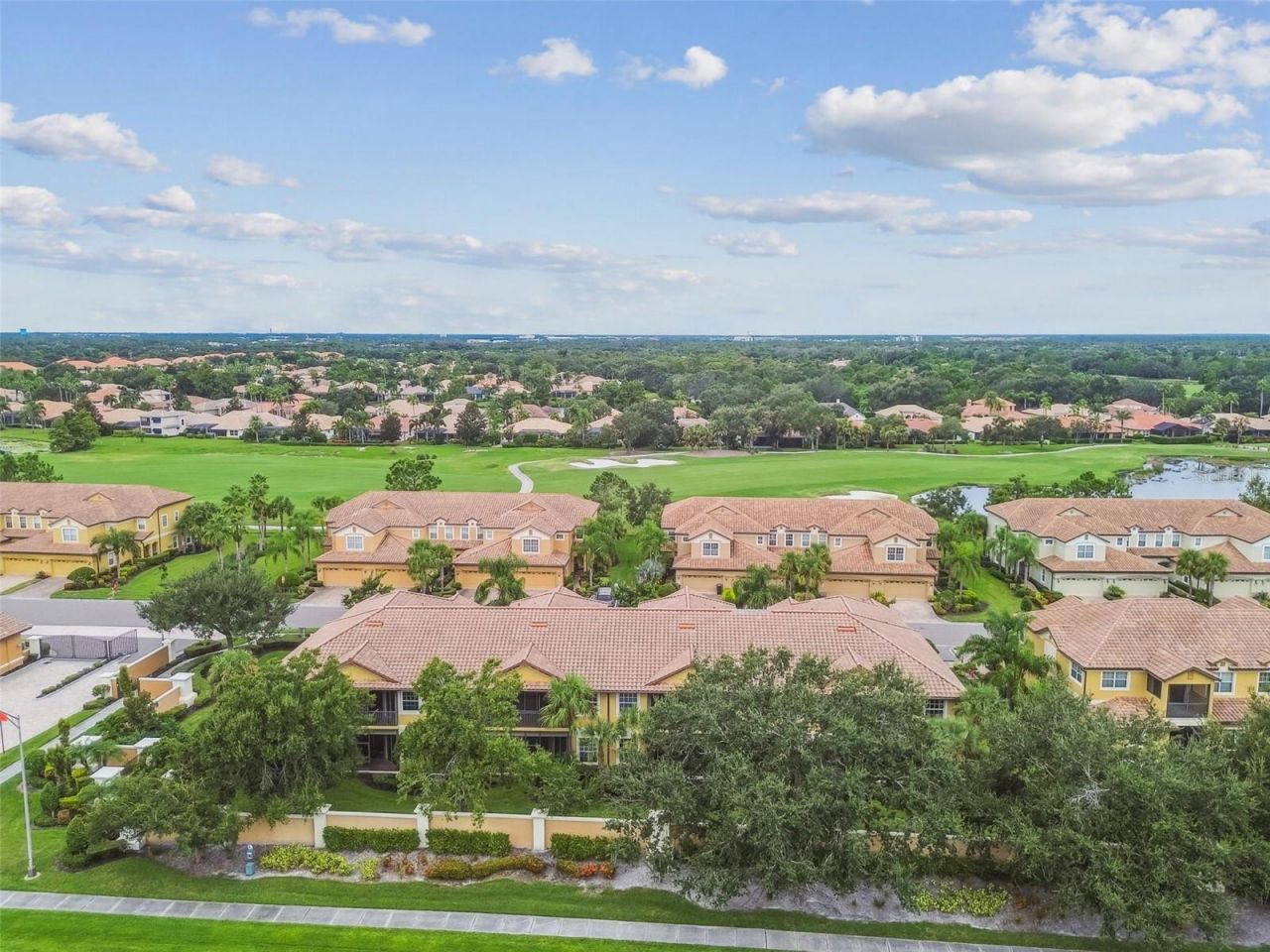 8161 Miramar Way, Unit 8161, Lakewood Ranch, FL 34202 Photo