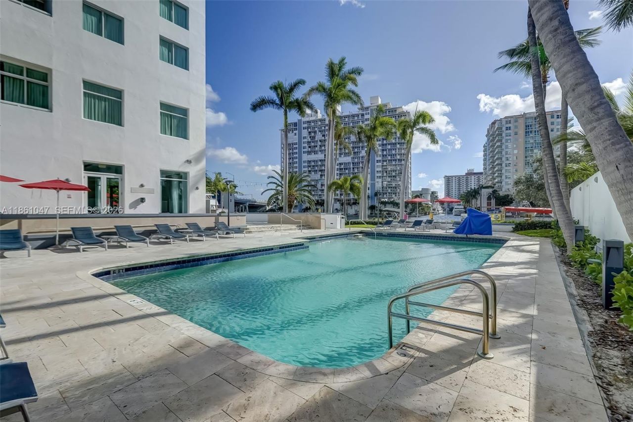 2670 E Sunrise Blvd, Unit 1005, Fort Lauderdale, FL 33304 Photo
