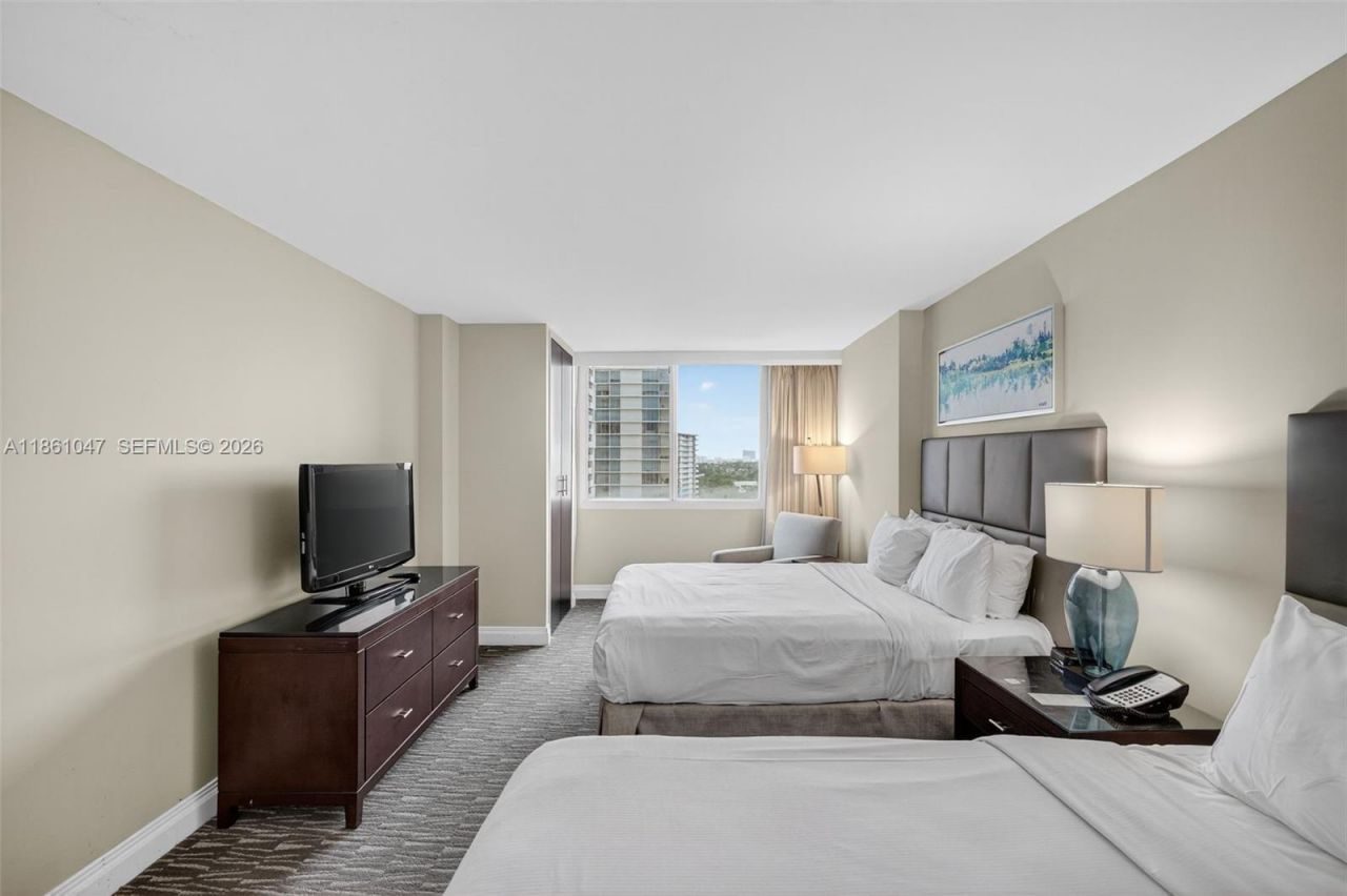 2670 E Sunrise Blvd, Unit 1005, Fort Lauderdale, FL 33304 Photo