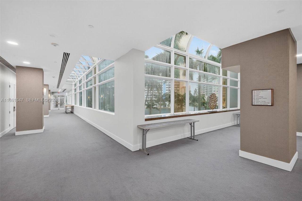 2670 E Sunrise Blvd, Unit 1005, Fort Lauderdale, FL 33304 Photo