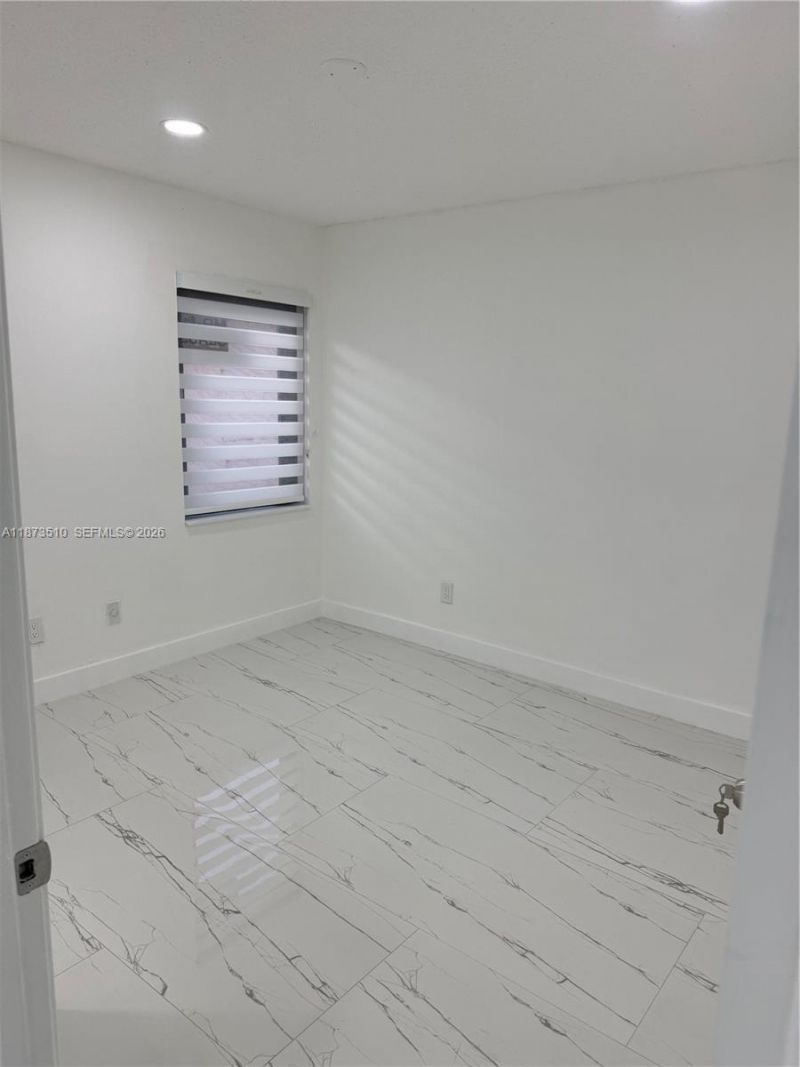 15921 SW 82nd St, Miami, FL 33193 Photo