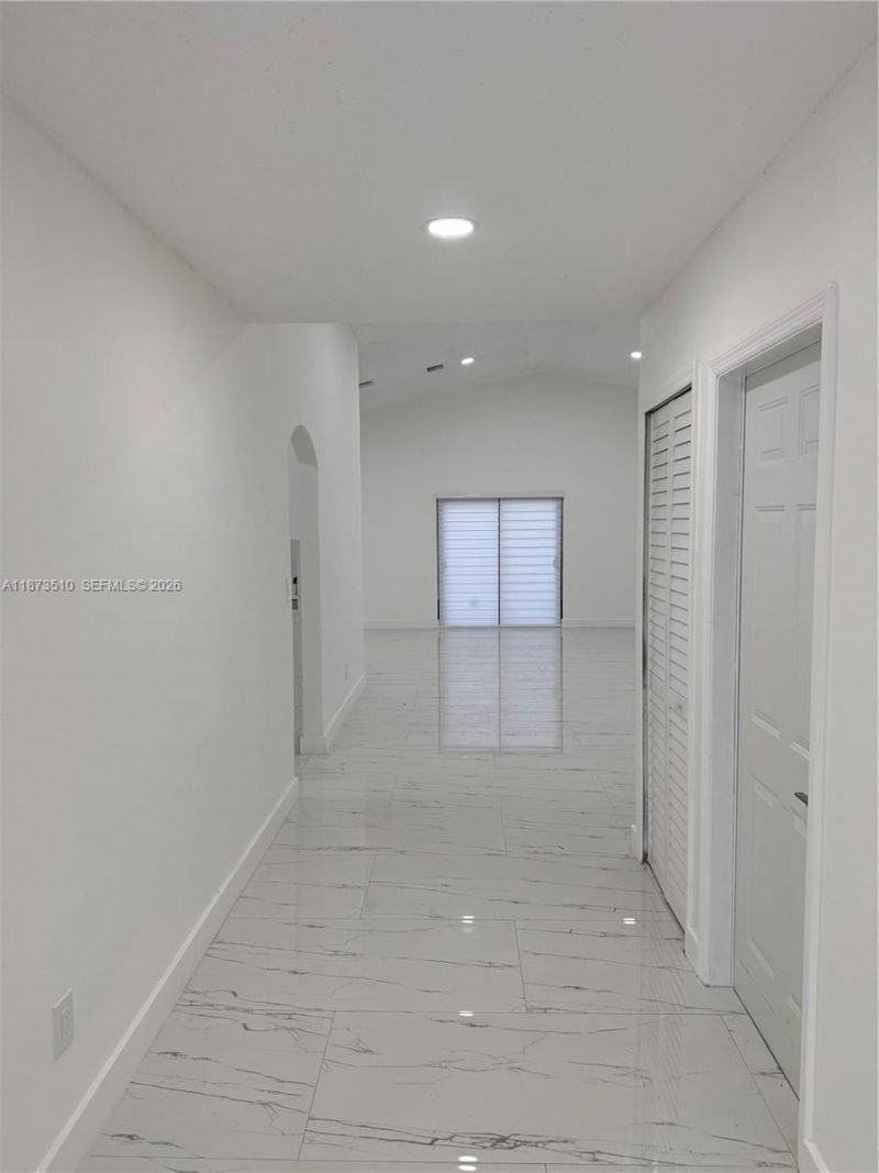 15921 SW 82nd St, Miami, FL 33193 Photo