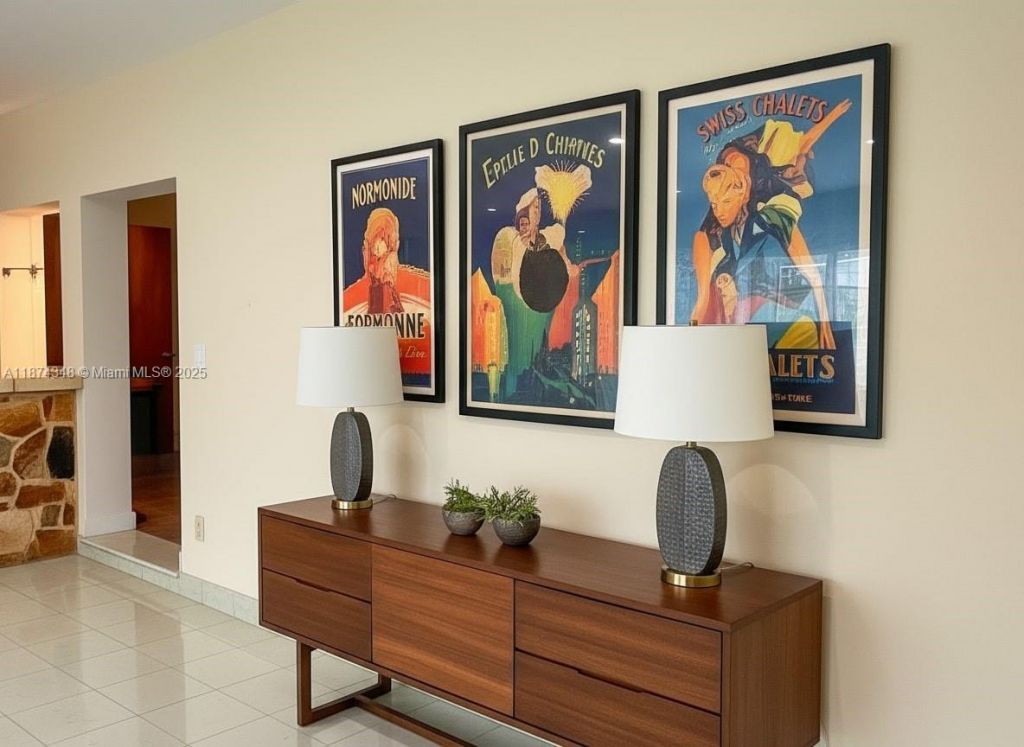 40 SW 30th Rd, Miami, FL 33129 Photo