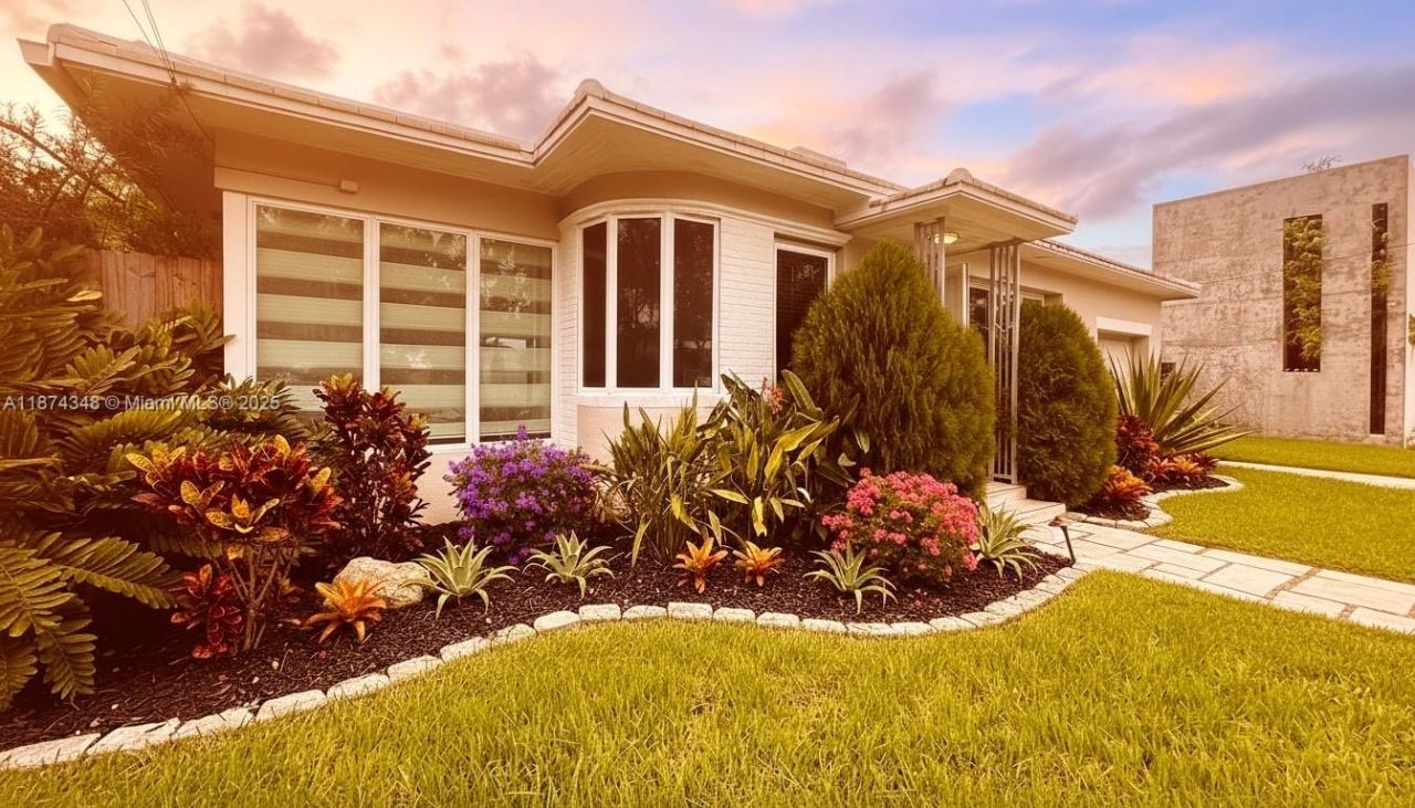 40 SW 30th Rd, Miami, FL 33129 Photo