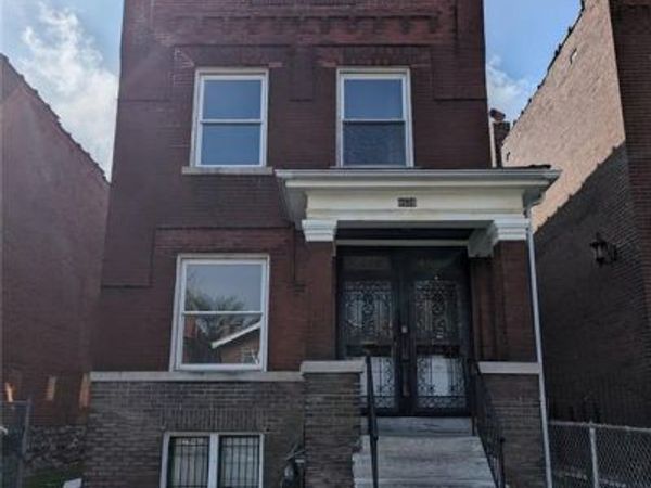 4608 Pope Avenue, St Louis, MO 63115