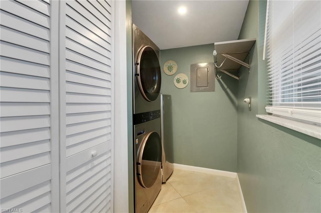 208 Cape Coral Pkwy E, Unit 107, Cape Coral, FL 33904 Photo