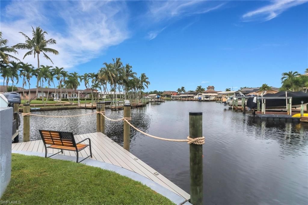 208 Cape Coral Pkwy E, Unit 107, Cape Coral, FL 33904 Photo