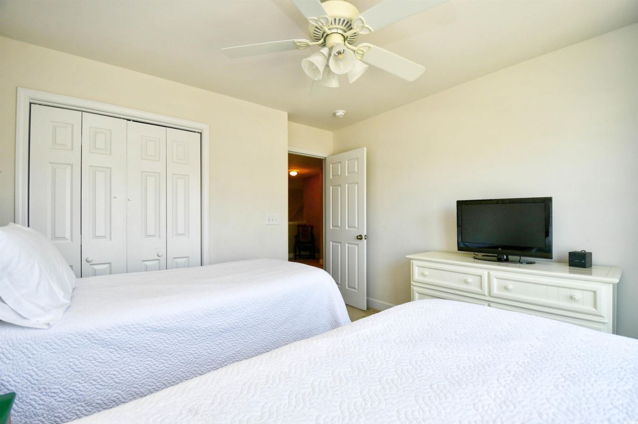 6014 Catalina Dr. Photo 26