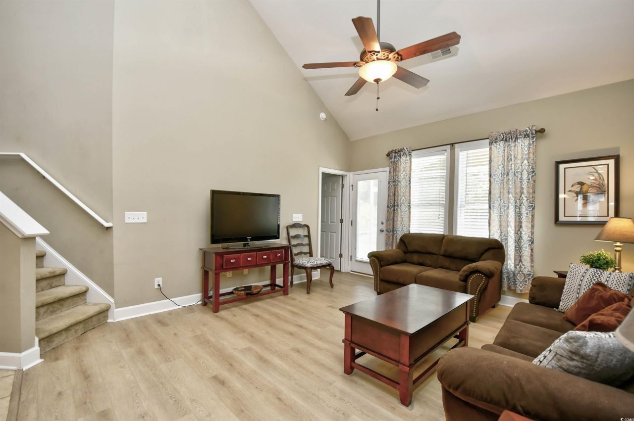 6014 Catalina Dr. Photo 6