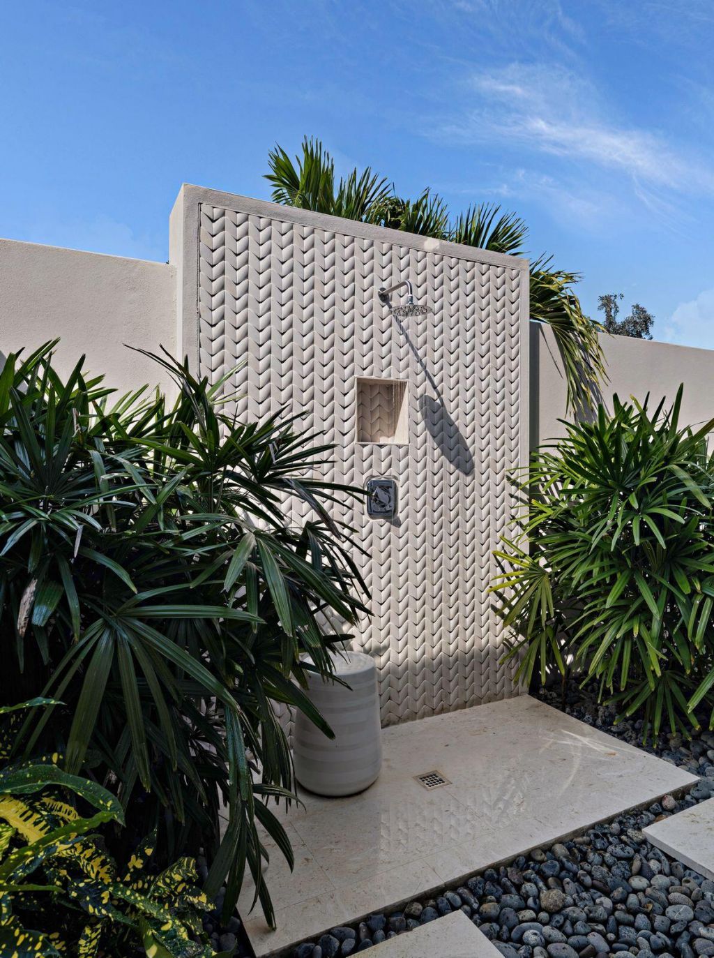 2913 Bluewater Cove, Gulf Stream, FL 33483 Photo