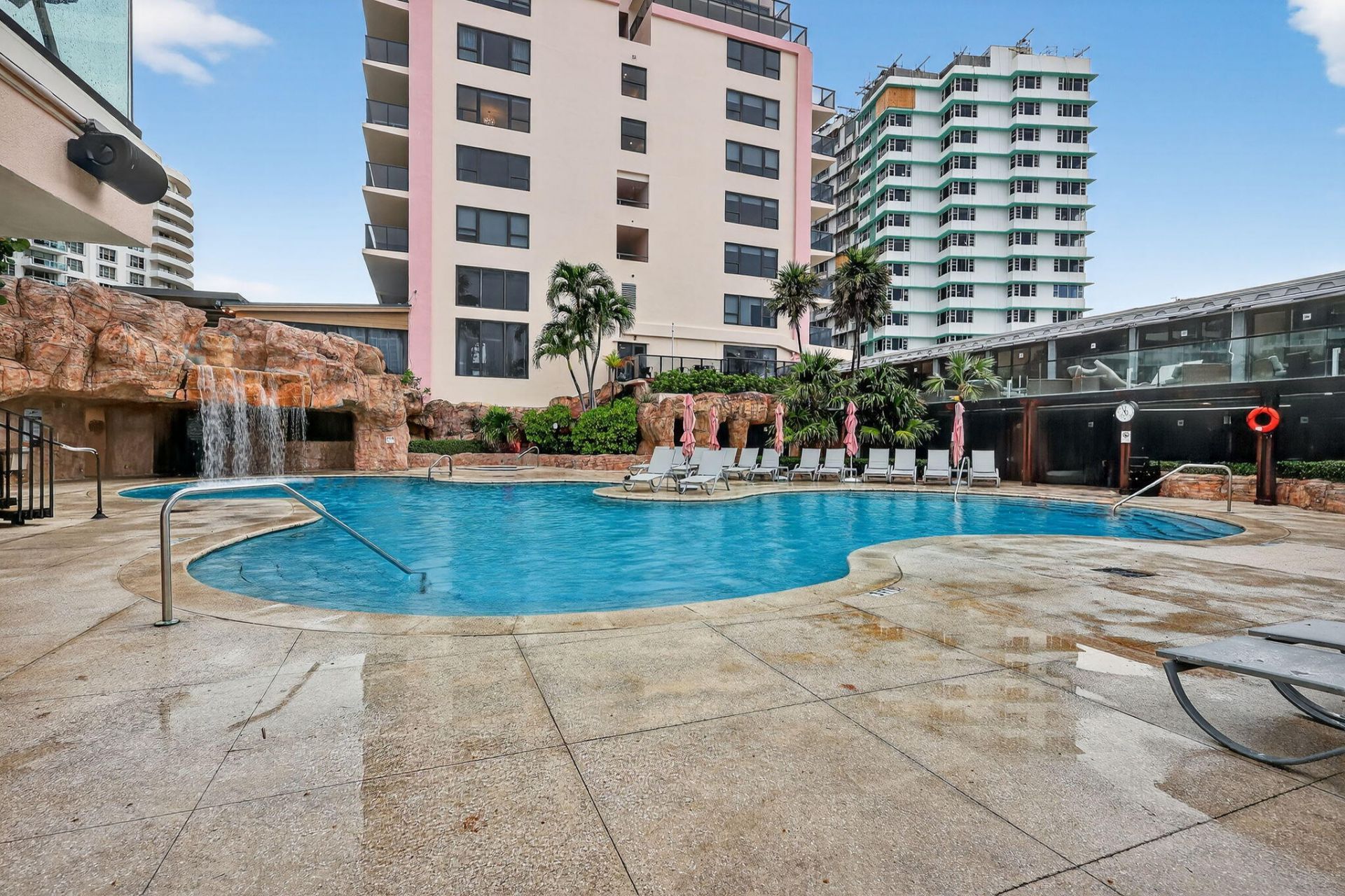 5225 Collins Avenue, Unit 1408, Miami Beach, FL 33140 Photo