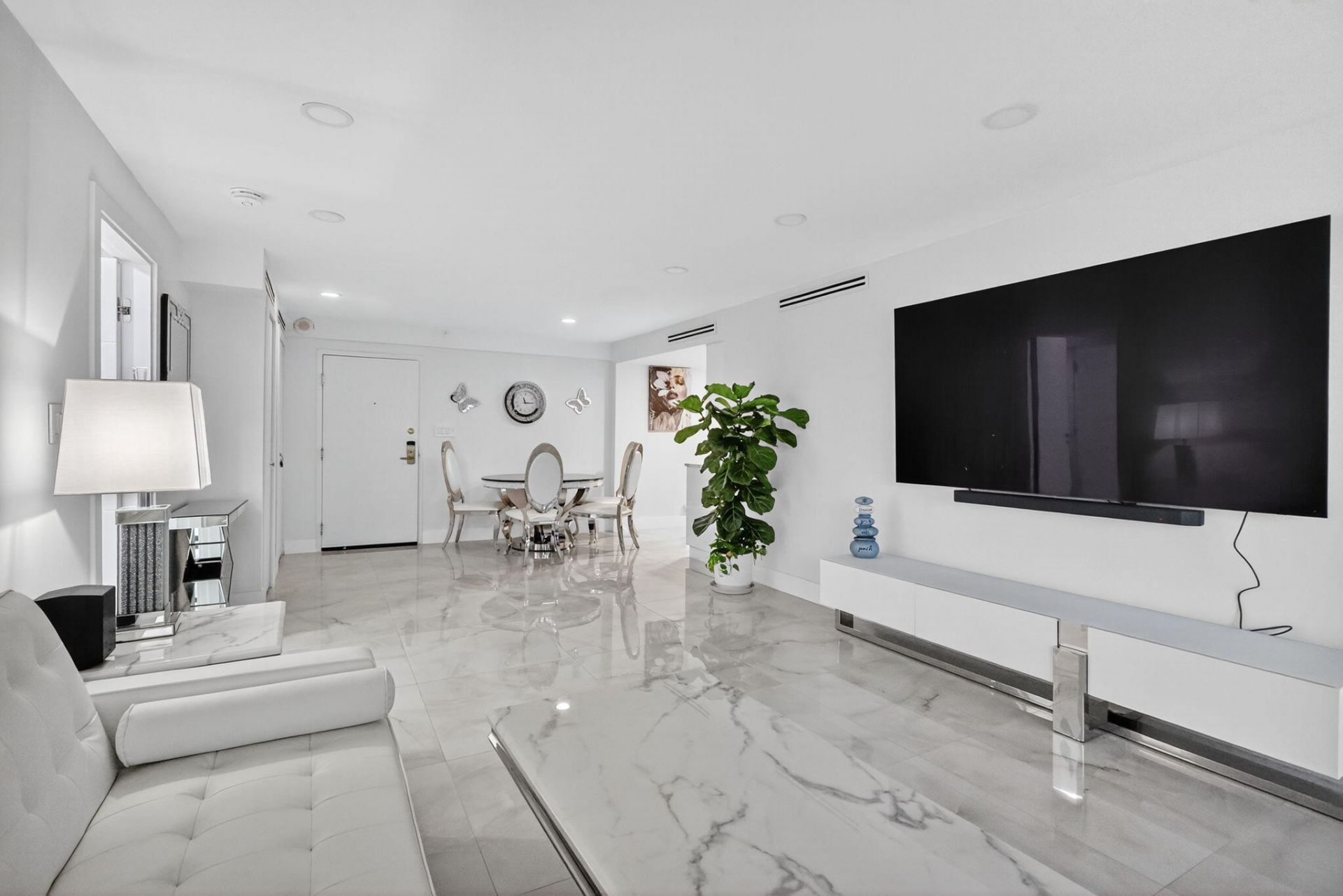 5225 Collins Avenue, Unit 1408, Miami Beach, FL 33140 Photo