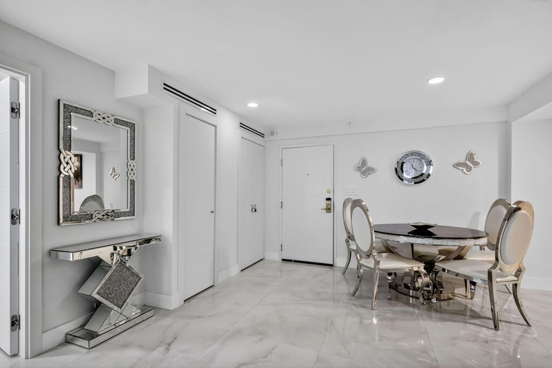 5225 Collins Avenue, Unit 1408, Miami Beach, FL 33140 Photo