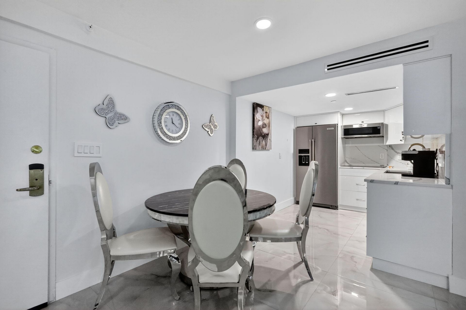 5225 Collins Avenue, Unit 1408, Miami Beach, FL 33140 Photo