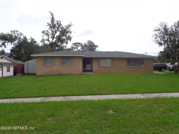 331 NEPTUNE Road, Orange Park, FL 32073