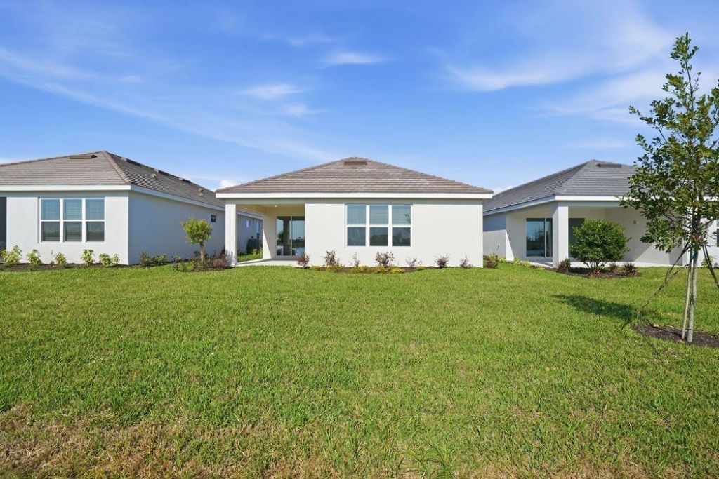 7727 Caspian Street, Palmetto, FL 34221 Photo