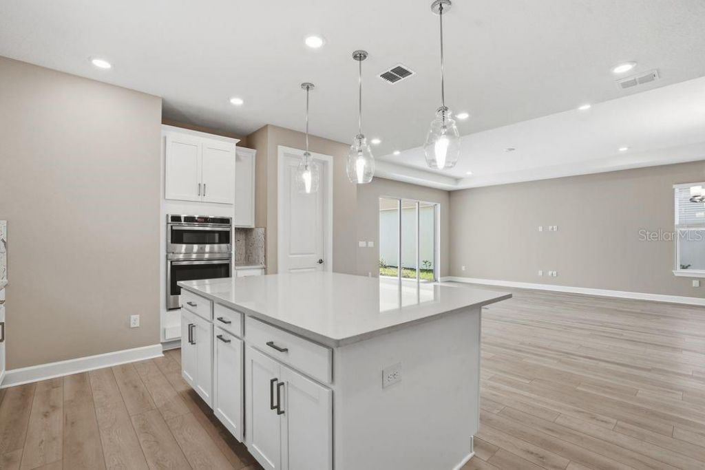 7727 Caspian Street, Palmetto, FL 34221 Photo