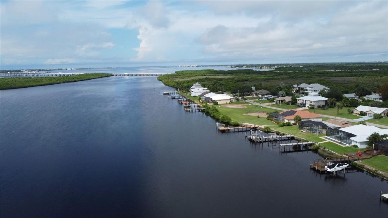 3690 Peace River Drive, Punta Gorda, FL 33983 Photo
