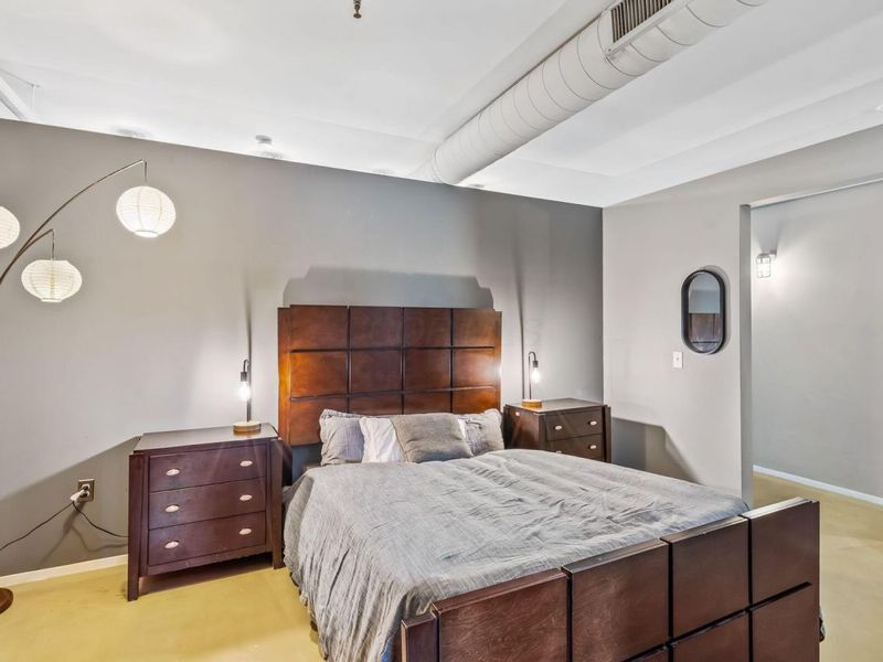 60 E Spring Street, Unit 412, Columbus, OH 43215 Photo 11