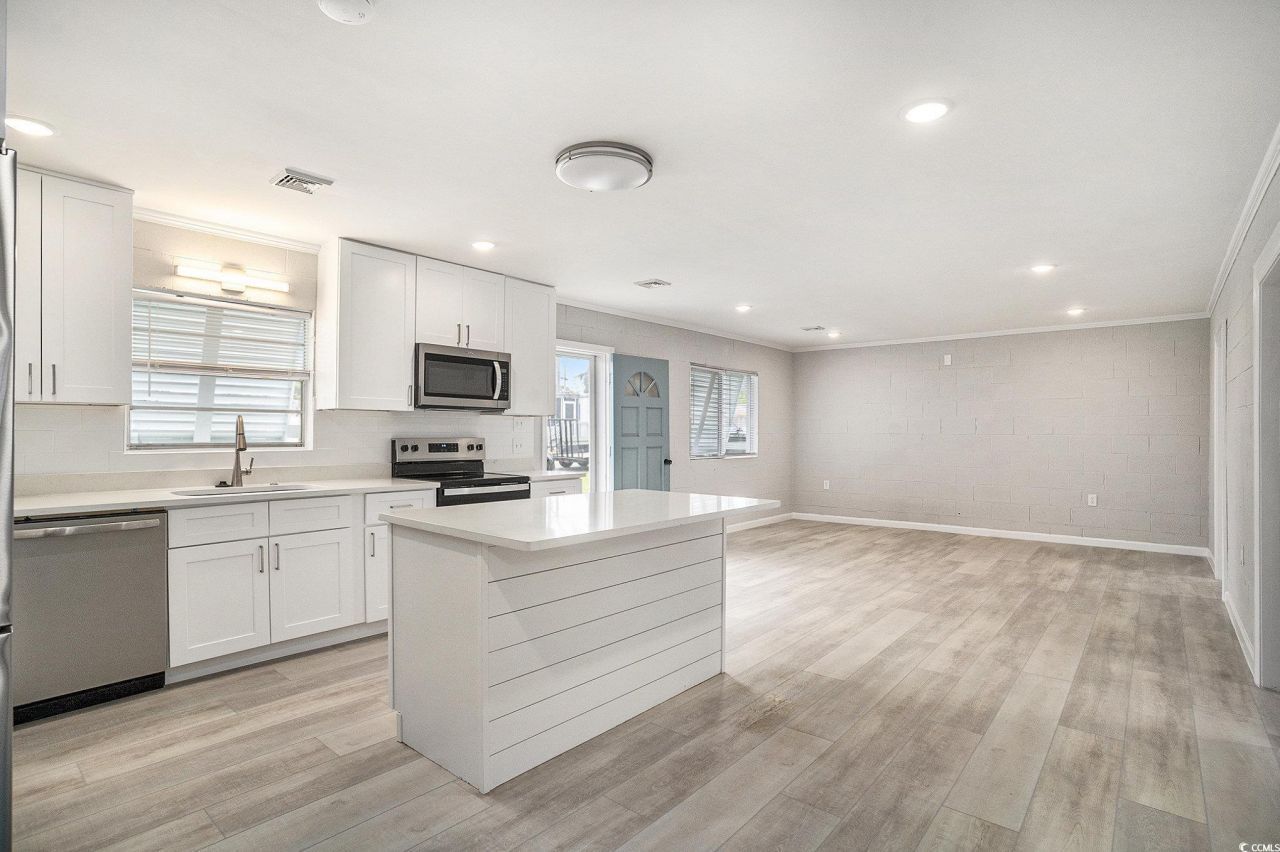 1911 Madison Dr. Photo 21