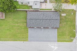 1911 Madison Dr. photo 4